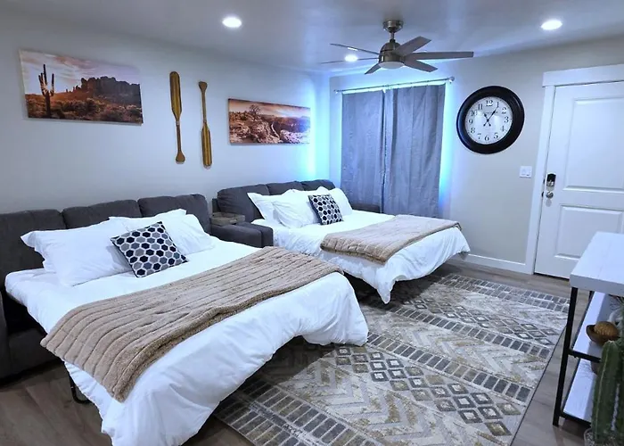 Hot Tub, Kayaks, Game Room, Boat Parking, Fire Pit, King, Wd Page